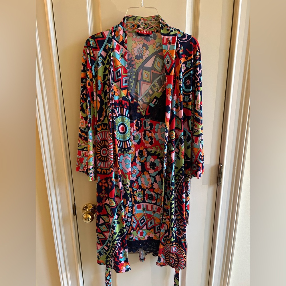 Josie Robe & Nightgown Set by Natori (S)